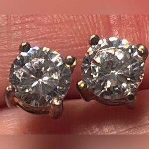 925 Sterling Silver Cubic Zirconia Stud Earrings | Classic Round Sparkle